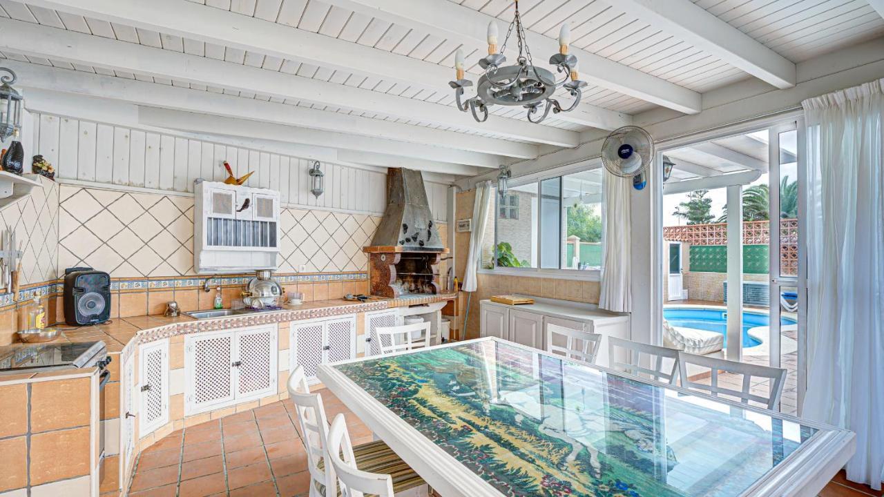 Villa Maday Коралео Екстериор снимка